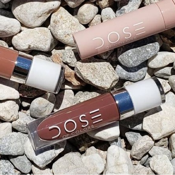 Dose Of Colors Stay Glossy Lipgloss in Tough Cookie BNIB - Picture 9 of 15